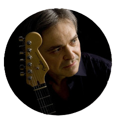 Guitarist Peter Graae